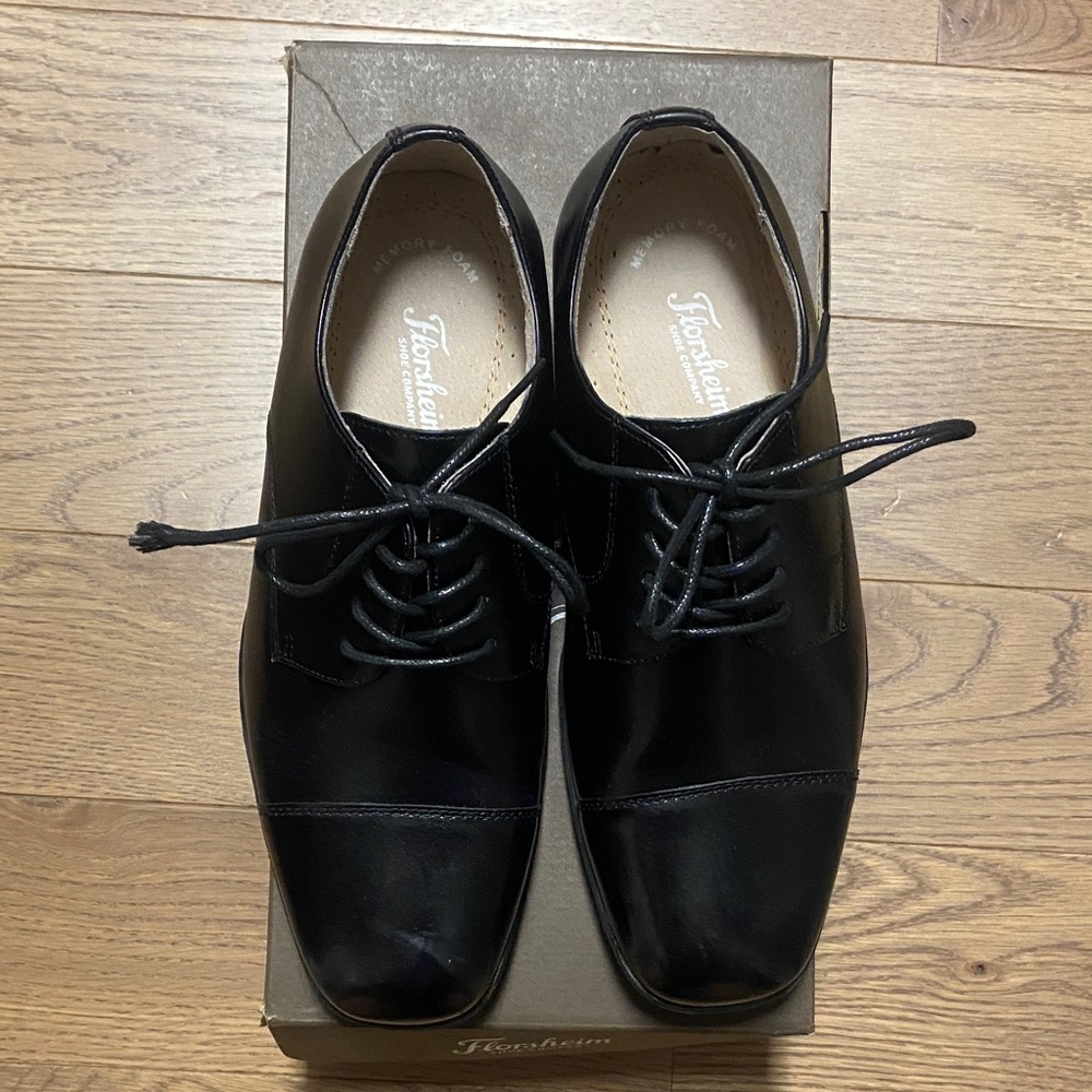 Florsheim Classic Black Oxfords for Boys